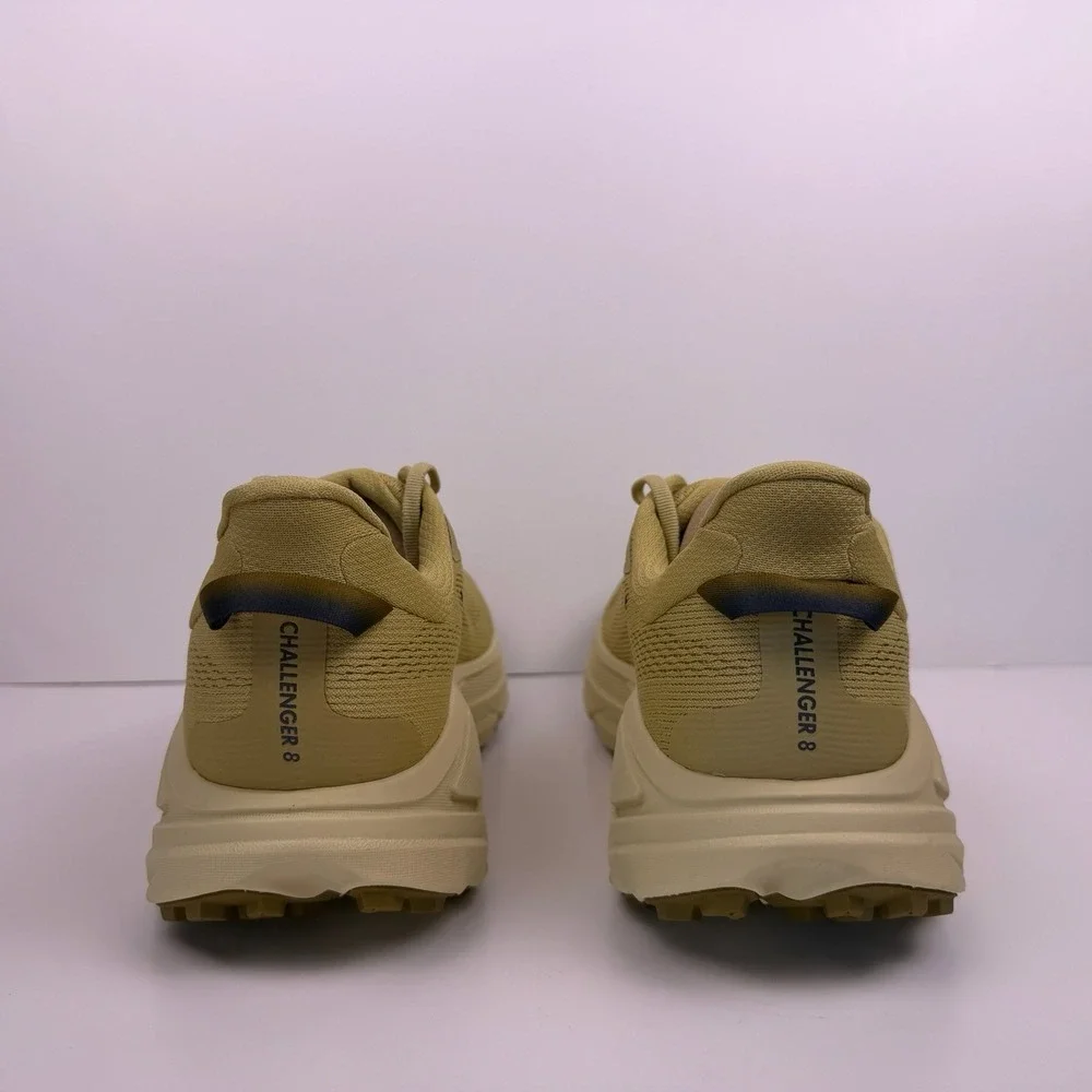 Hoka One One Challenger 8 Trail Running Shoe Men's Size 10D Beige/Blue Sample